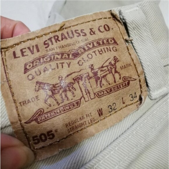 Vintage Levi's 505 Regular Fit Straight Leg Tan Chinos 32x34 - Picture 6 of 9